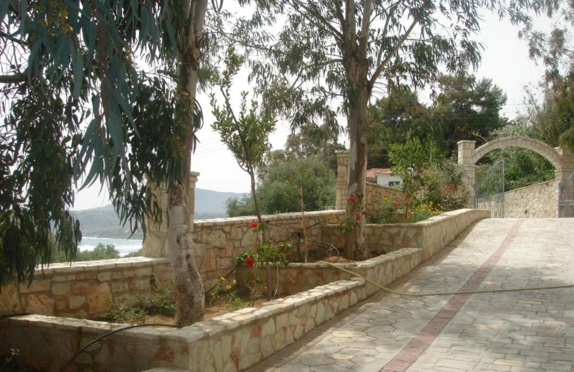 Pansion Koroni L'Antic Hotel Exterior photo